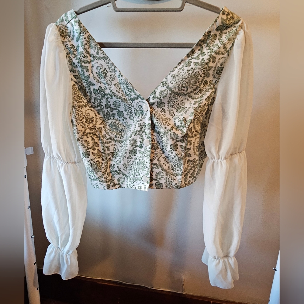 SHEIN crop top - never worn